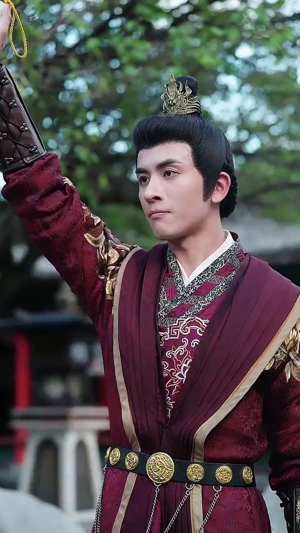 新版：潜龙出渊封面图